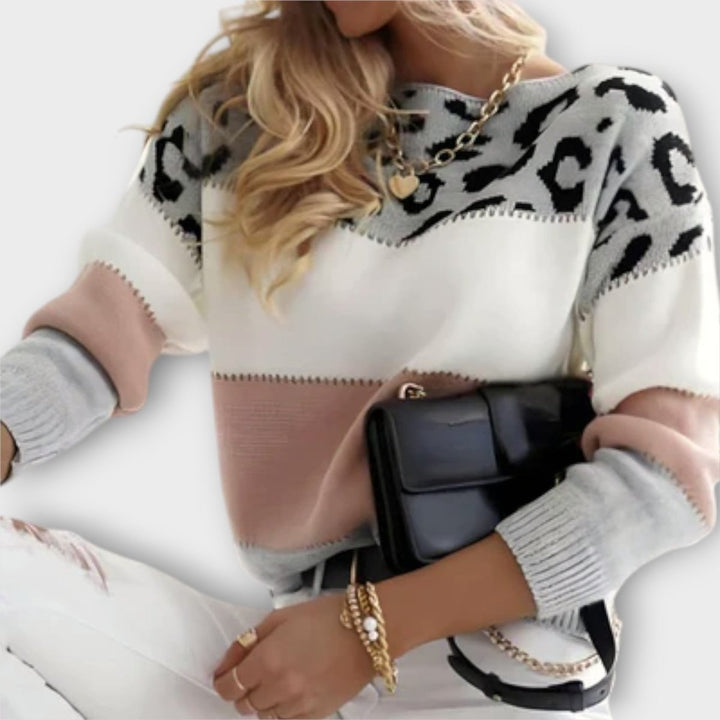 Cheyenne | Casual Sweater with Leopard Design