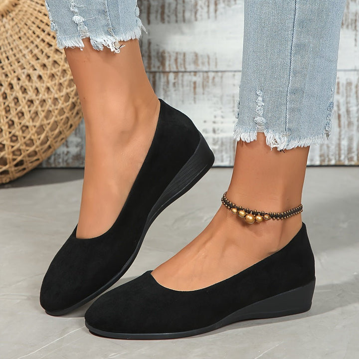Elara | Orthopedic Wedge Flats