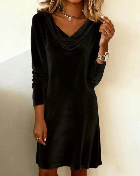 Frosina - Loose Fitting Velvet Dress