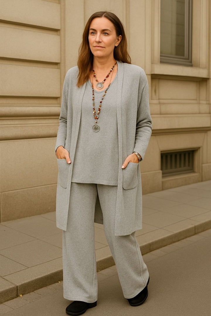 Julia Cardigan, Top & Pants