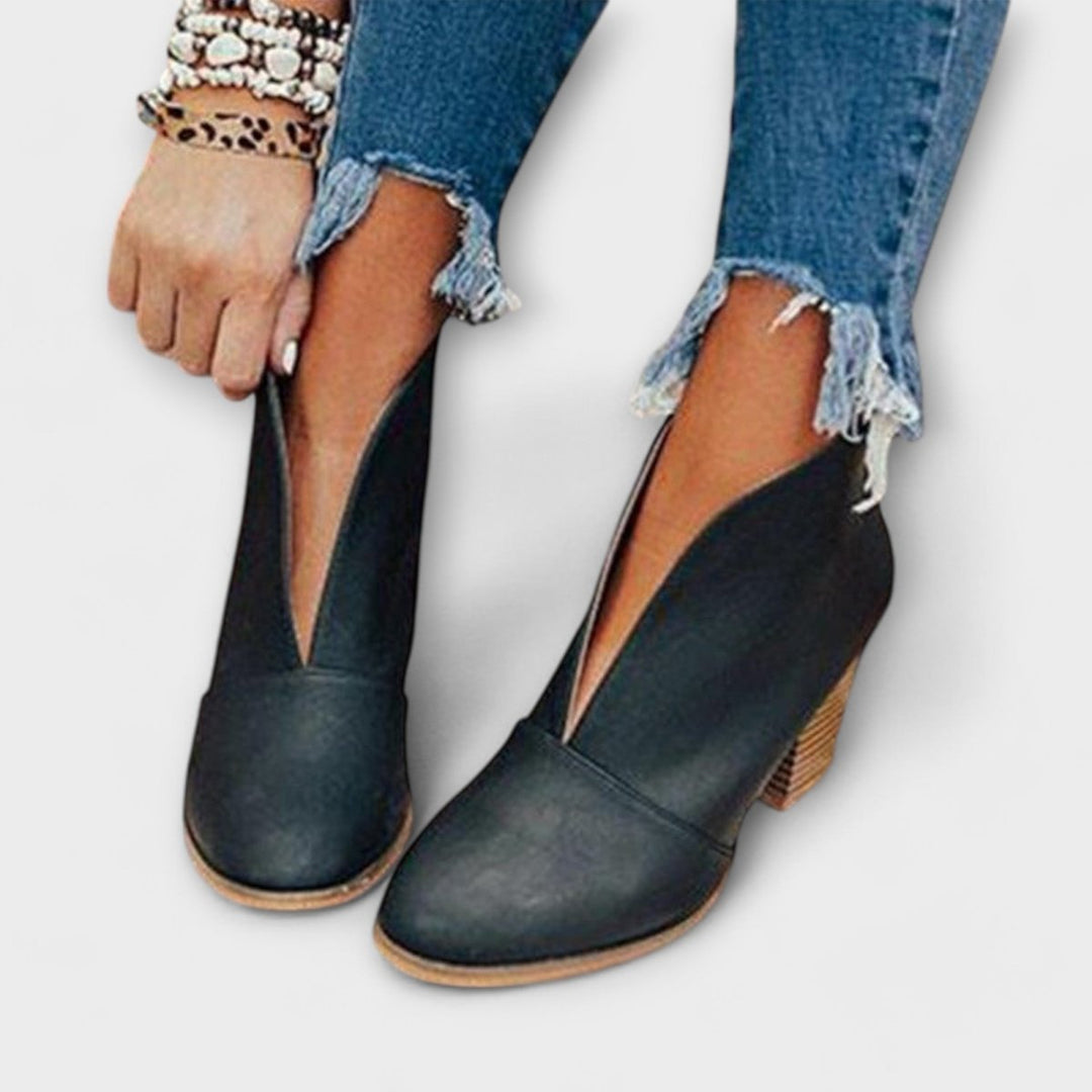 Zoe | Elegant ankle boots for every day